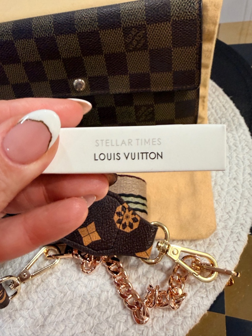 LV Damier Ebene Sarah Wallet, Bag Strap, Stellar Times EDP, Dust Bag✨ & COA!! - Picture 12 of 17